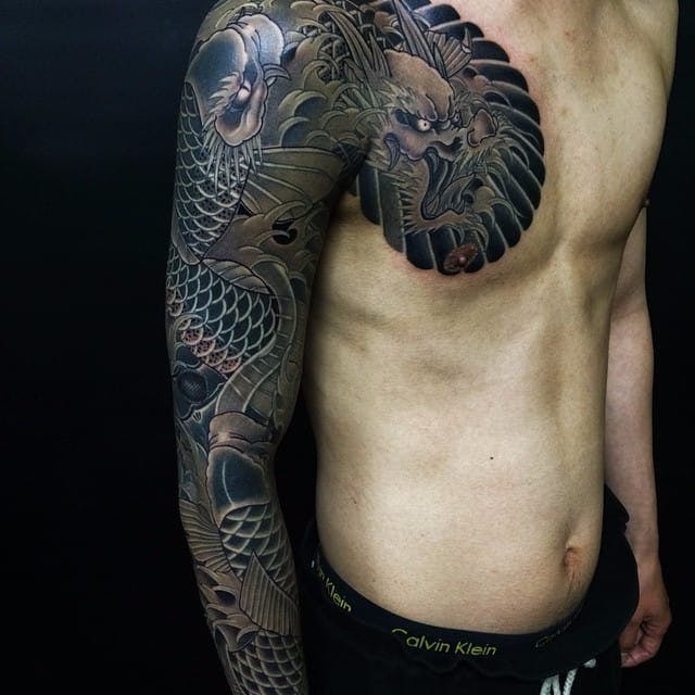 Awesome black and grey sleeve
