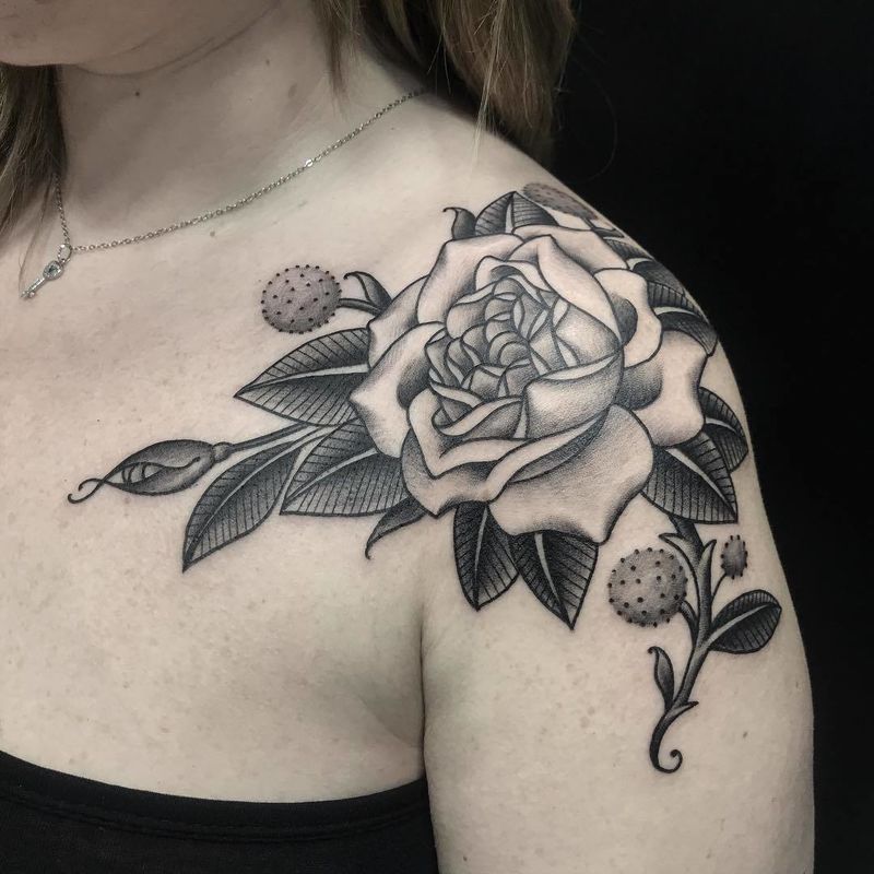 Black and gray shoulder rose