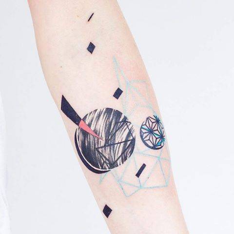 Shapes on the forearm Abstract tattoo