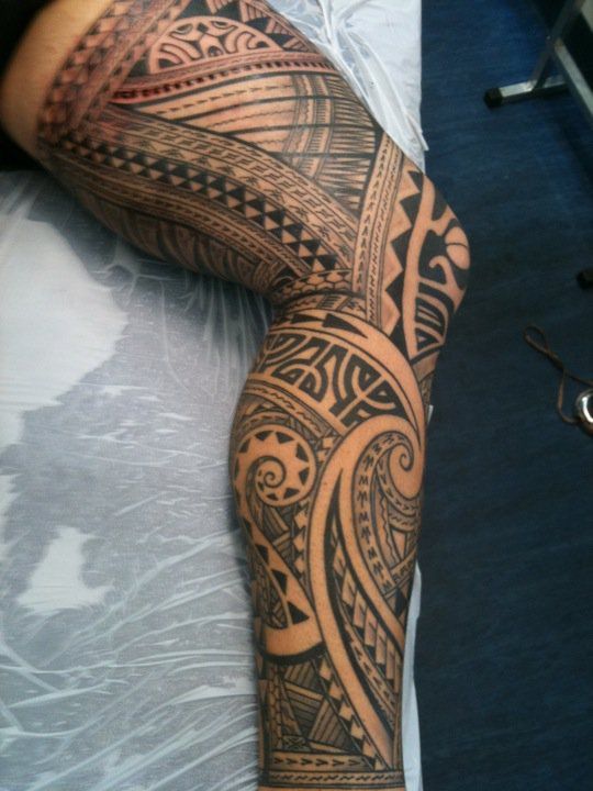 Tradition Tribal Polynesian Leg Tattoo