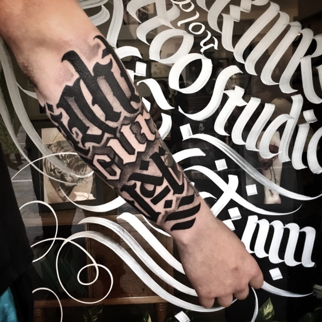 Lettering calligraphy freehand bng blackandgrey