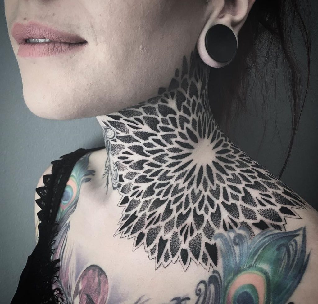 Sacred geometry pattern tattoo on the neck  Tattoogridnet
