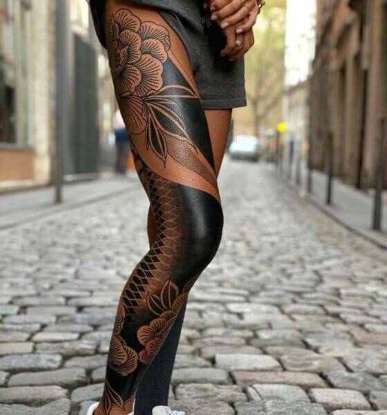Solid Blackwork Tattoo on Leg