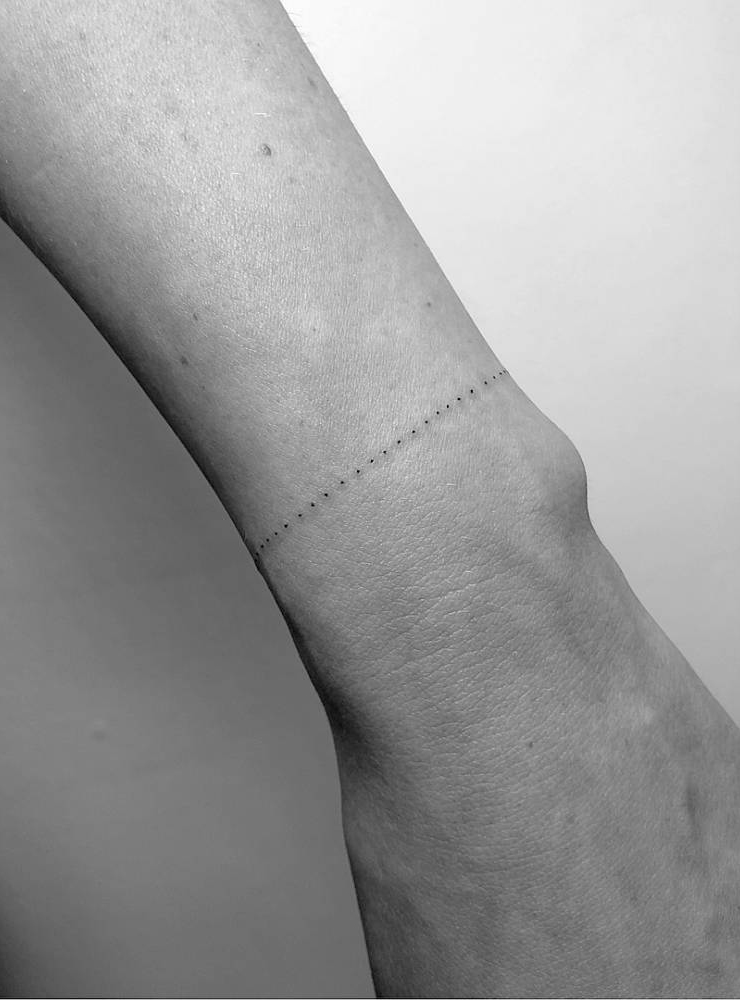 Dotted Bracelet Tattoo