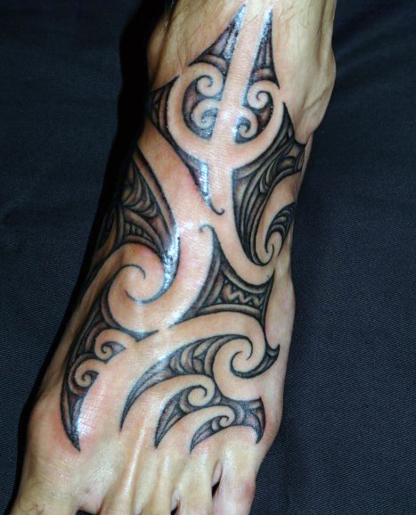 Mens amazing black foot tattoo