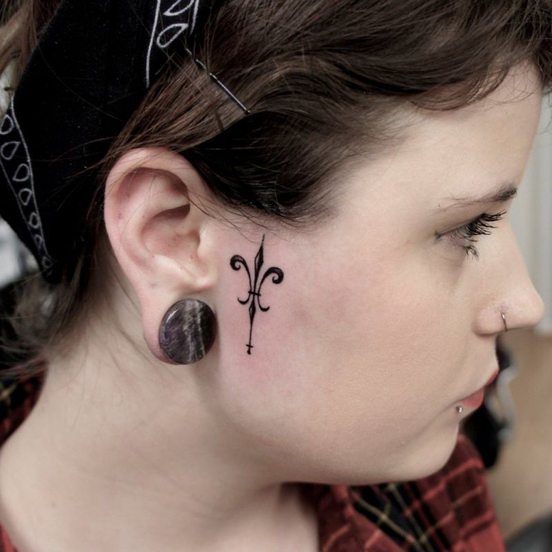 Ornamental side face piece