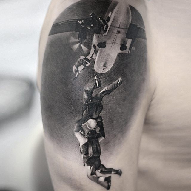 Skydivers