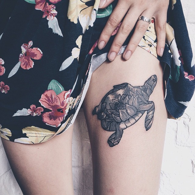 Turtle Tattoo On The Left Thigh