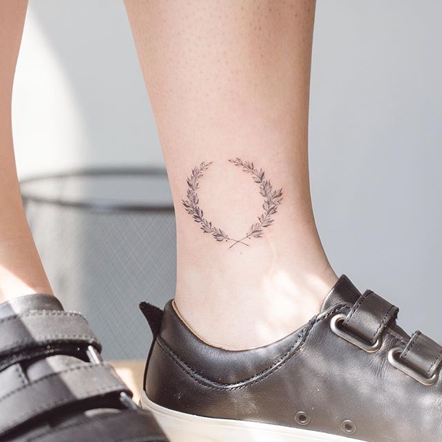 Wreath Tattoo On The Ankle