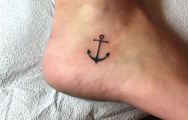 Anchor tattoo designs on ankle
