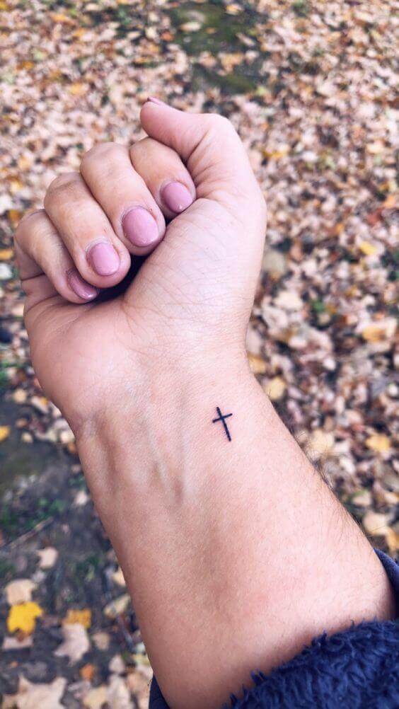 tiny cross tattoo Designs