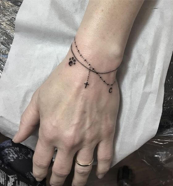 Tattoo on wrist like bracelet - Tattoo Designs for Women - Wrist