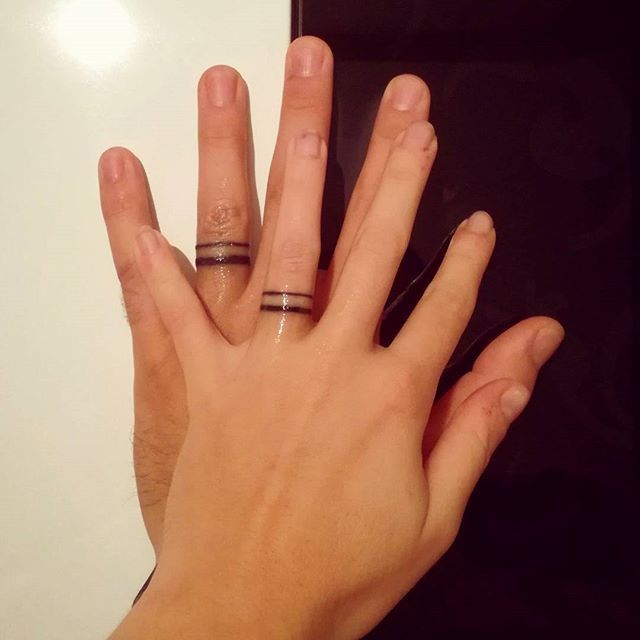 Best finger tattoo for couple 