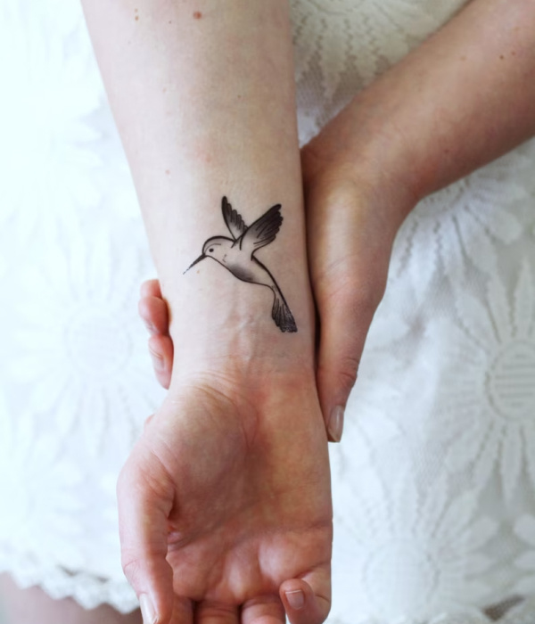 A Bird Hand Tattoos ideas - Simple Hand Tattoo Ideas For Girls
