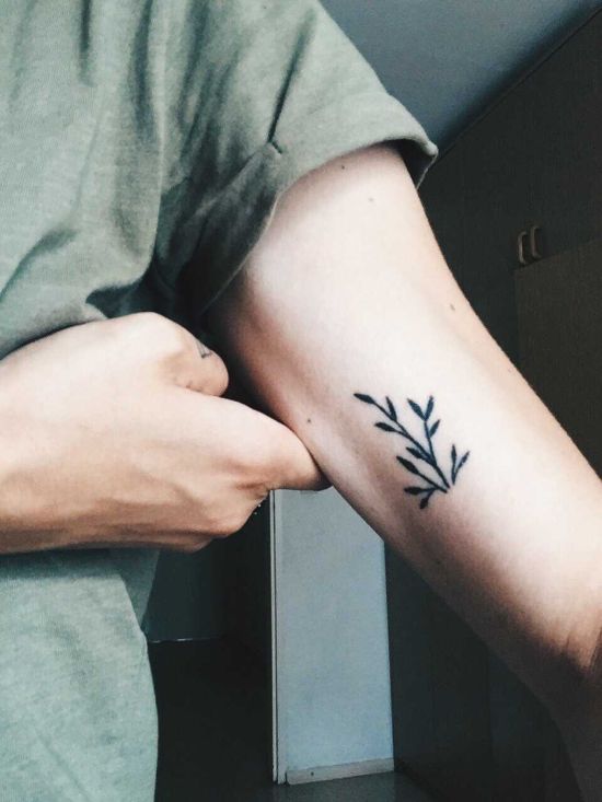 Beautiful minimalist plant tattoo ideas