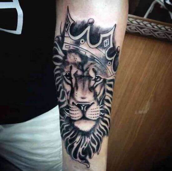 Men Lion with Crown tattoo ideas