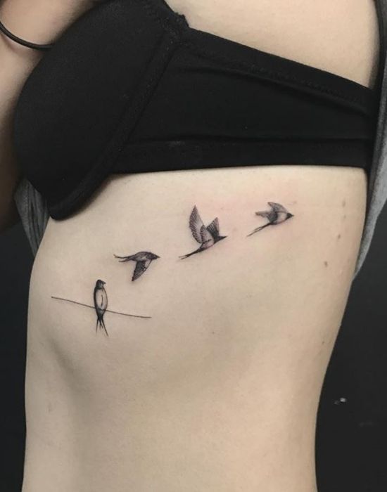 Small Bird Tattoos Ideas for Women