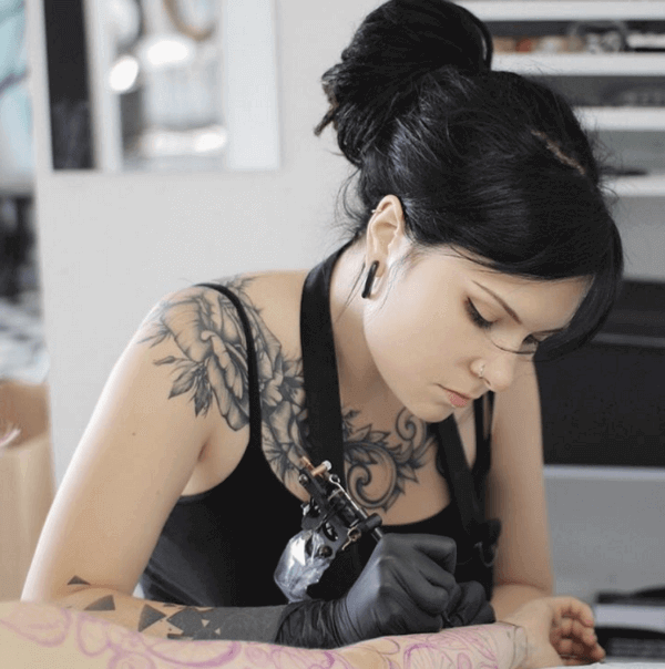 Top 40 Female Tattoo Artists Around The World Trending Tattoo