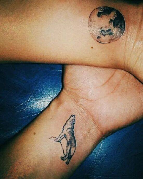 small Wolf Tattoo designs on wrist