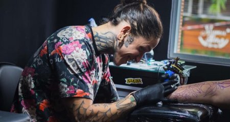 How Much to Tip A Tattoo Artist?