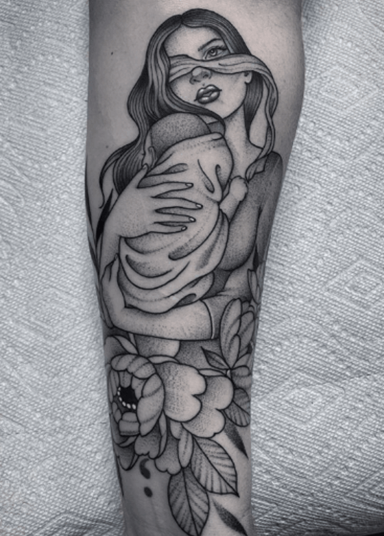 Beautiful Mom Tattoos to Appreciate Your Mother