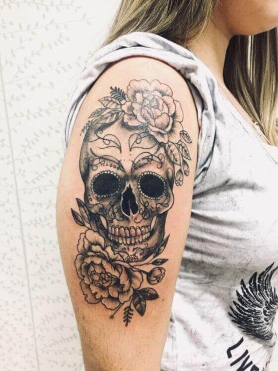 Women Shoulder Skull and Flowers Tattoo