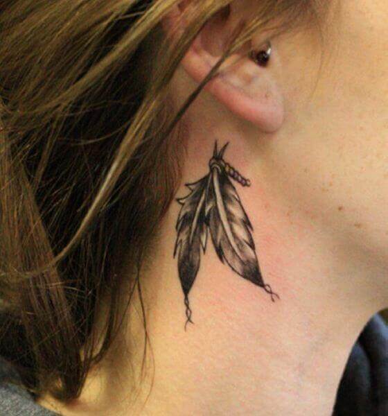 35+ Minimalists Behind the Ear Tattoo Ideas [Trendy Designs]