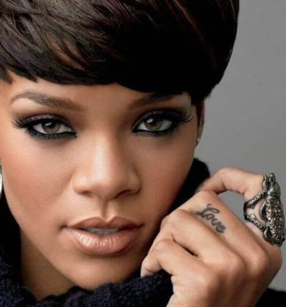 Love on her finger - Rihanna's tattoo