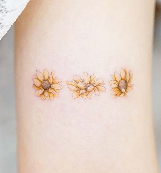 Minimalist Sunflower Tattoo Ideas