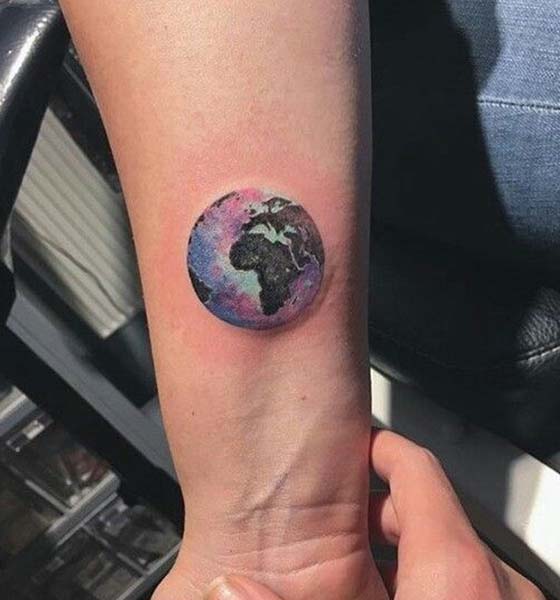 Best Planet Tattoo on hand