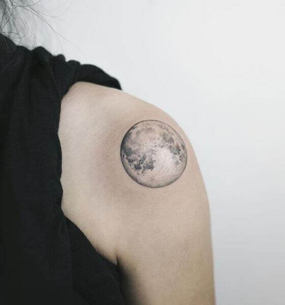 Simple Moon Tattoo Ideas