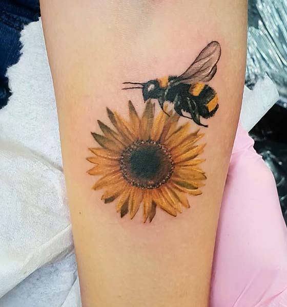 Beautiful Sunflower and Bee Tattoo