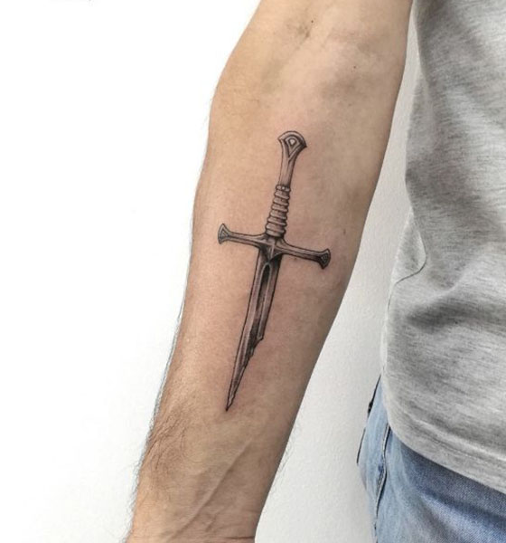 68 Creative Sword Tattoos That Can Cater To Every Purpose