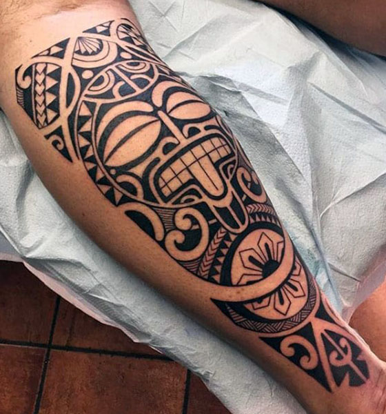 Tribal tattoo on leg