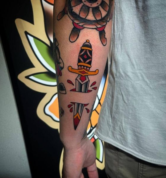 American Traditional Old School Dagger Tattoo Designs