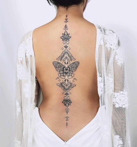 Gorgeous Tattoo Design on Spine