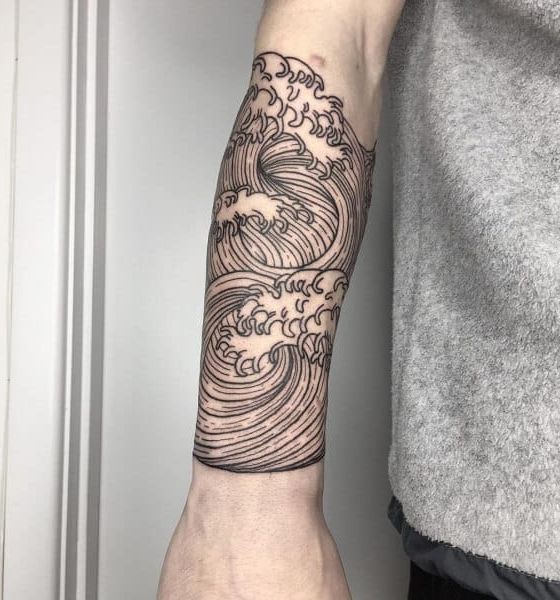 Japanese Wave Tattoo Design on Sleeve