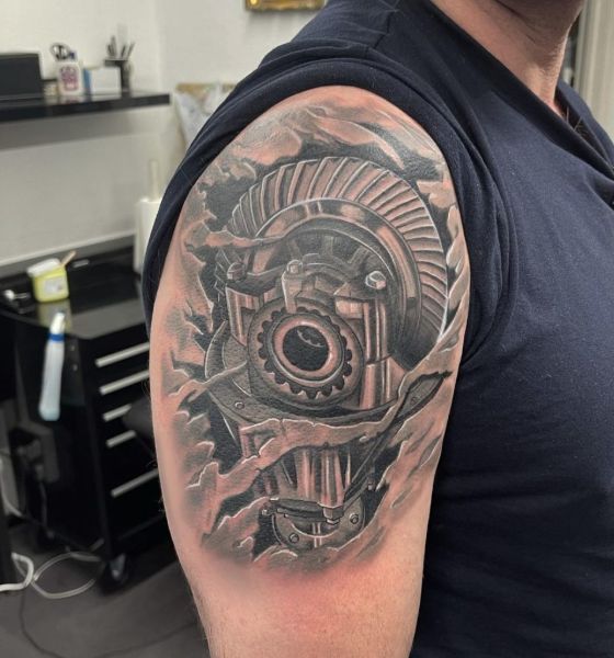 Discover more than 72 biomechanical shoulder tattoo latest  thtantai2