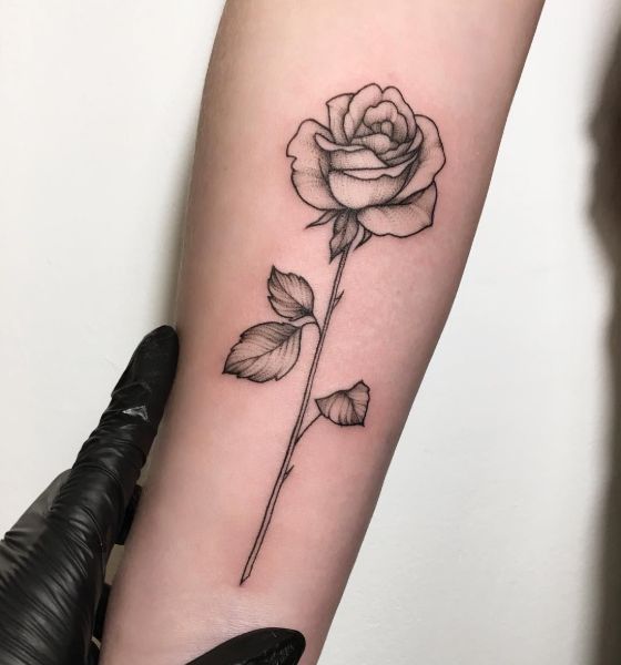 43 Gorgeous Flower Tattoos  Designs You Need in 2021  Glamour