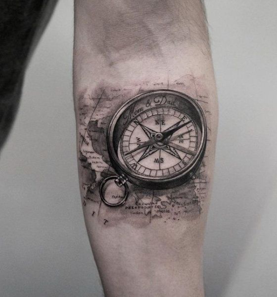 3D Compass Tattoo on Hand