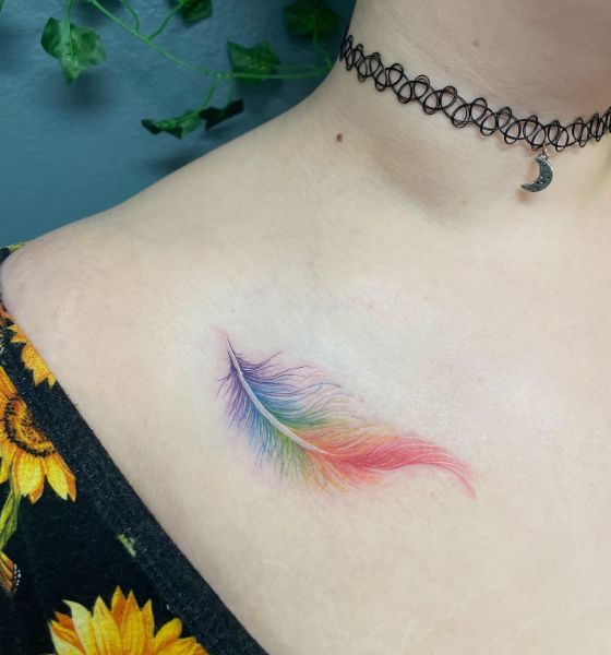 Beautiful Feather Collarbone Tattoo