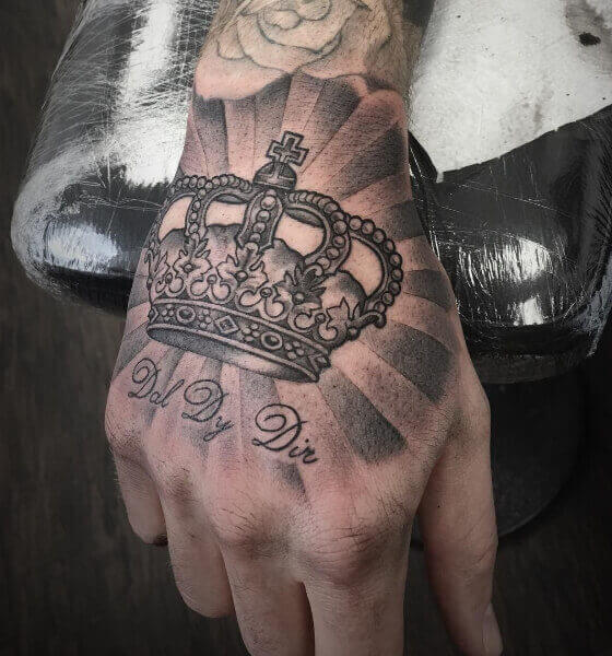 crown tattoos with letter h