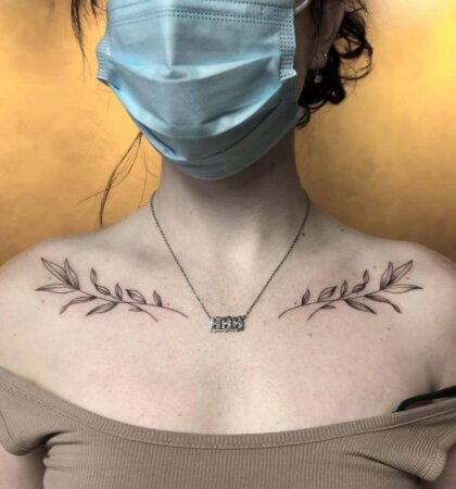 55 Most Attractive Collar Bone Tattoos Designs for Women