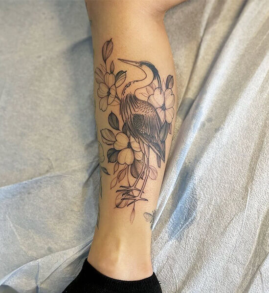 beautiful Floral Leg Tattoo designs on girl leg