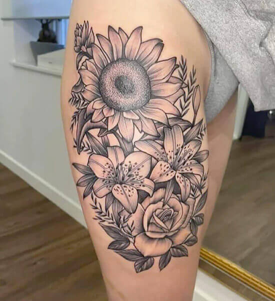 flower tattoo on women Thigh Leg