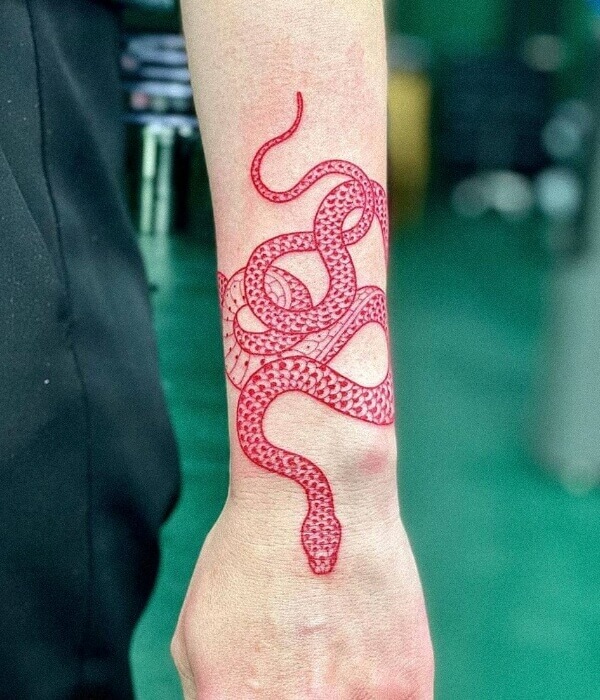 102 Red Ink Tattoo Ideas That Might Have You Booking A Patch Test  Bored  Panda