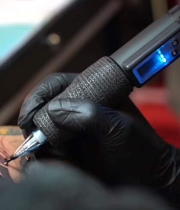 Mast Saber Wireless Battery Rotary Tattoo Machine Pen.
