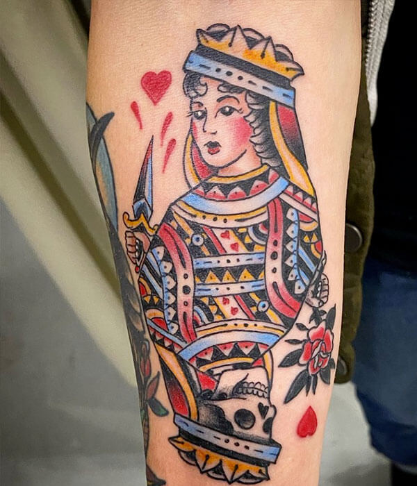 Cute-Queen-Of-Hearts-Tattoo