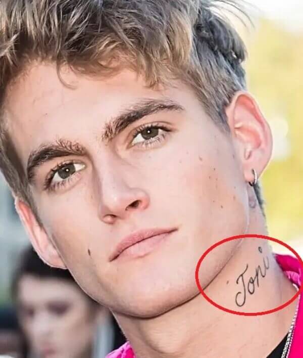 Presley Gerber Joni tattoo