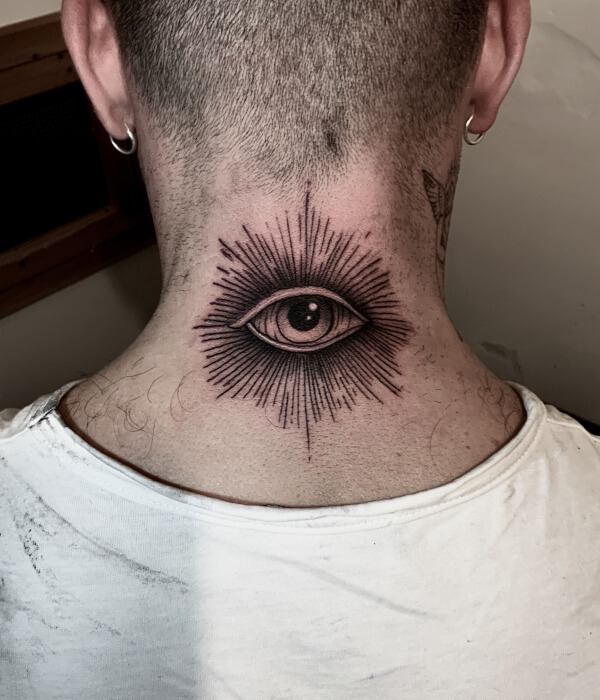 20+ Eye-catching Back of Neck Tattoo Ideas and Designs 20+ Eye-catching Back of Neck Tattoo Ideas and Designs